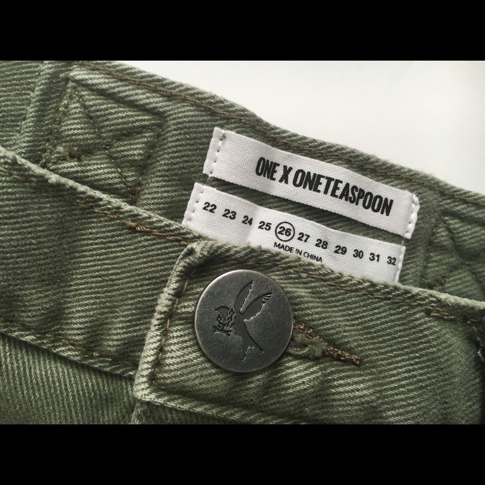 One Teaspoon Le Wolves - Picture 8 of 8